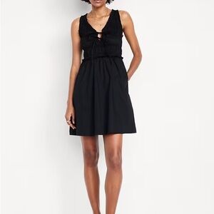 OLD NAVY Fit & Flare smocked mini dress | M